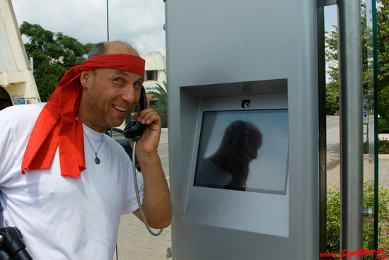 Supermoderne Telefonzelle