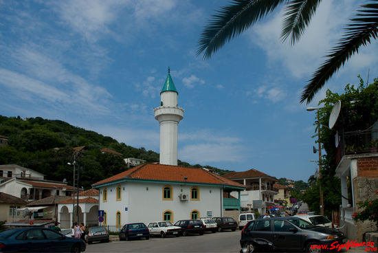 Moschee in Ulcinj. In der südlichsten Stadt Montenegros leben viele muslimische Albaner.