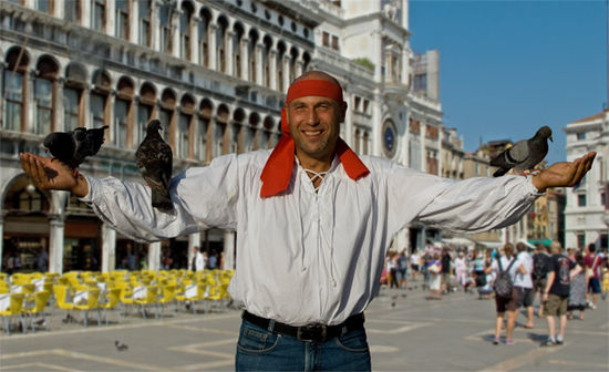 a, Ihr ahnt es schon: das erstaunliche Venedig mit seinen reichhaltigen Spuren in die Vergangenheit liegt auch in unserem Zielgebiet. Ich freu' ich drauf!