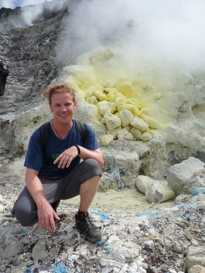 Ja, ich war da. Den Duft von faulen Eiern habe ich noch laenger in meinen Kleidern herumgetragen 