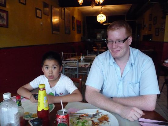 Das ist Niik
und ein junge welcher grossen Spass au Niik's Telefon hatte