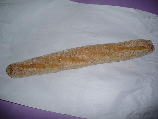 Neben meinem Guesthouse war do tatsaechlich eine Baeckerei!!! Und die machten da sogar richtiges Brot!!!!!
Nachdem ich dies entdeckt habe, ernaerte ich mich nur noch mit aus dieser Baeckerei 