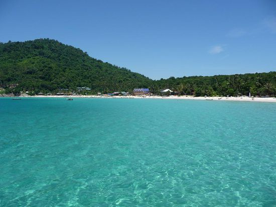 Das ist uebrigens kein Swimingpool!!!
Es war wirklich so blau