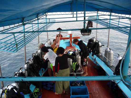 Es werden vorbereitungen getroffen um abzutauchen