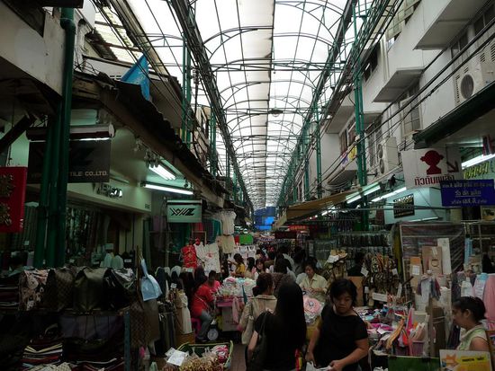 Kleider, Essen und noch vieles mehr