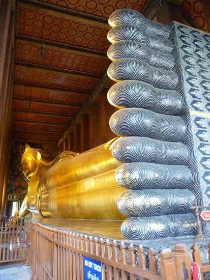 Im Wat Poh Tempel
Der riesige liegende Buddha