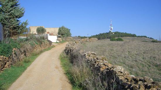 Der Weg is ganz OK heut, kurze Strecke, das next Herberge(3€), nur 7km entfernt....allerdings 2km abseits der VIA DE LA PLATA, des Caminos, des Weges...also...