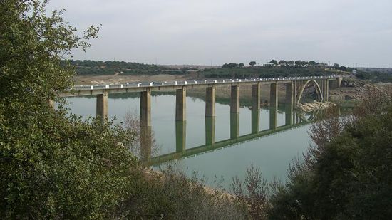 schoenes "Spiegelbild",Strasse auf Spiegel, haha
hey Andi, alles fit???