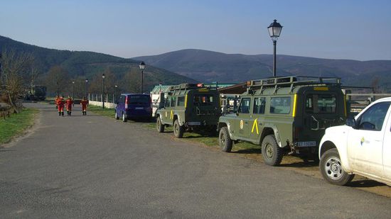 U-M-E Jeeps vor unserer Herberge!