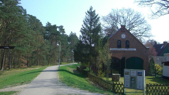 ...und wenn Ihr in Not seid, helfen wir euch gern und nehmen Euch auf! Eine Einladung an alle Pilger nach Prerow zu pilgern!! Denn es ist schön hier....