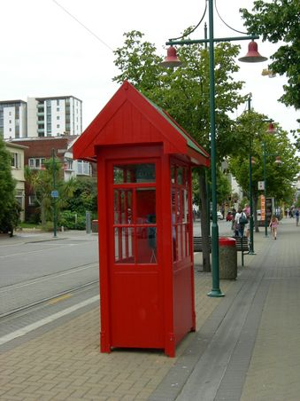 echt cool diese Telefonhaeuschen