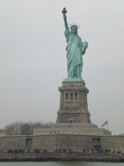 Auf Bildern wirkt sie größer als in Wirklichkeit!