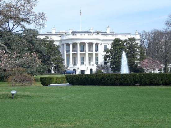 Hier der Vodereingang.