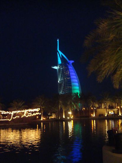 Pflichtprogramm, aber nur von aussen!