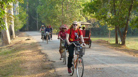 Mimi am Weg nach Angkor Wat