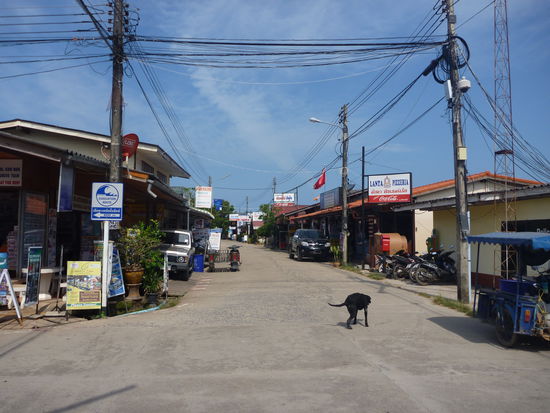 In Ban Saladan ist der Hund (noch) nicht begraben...