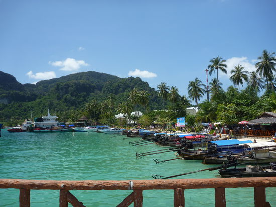 Hafen von Ko Phi-Phi