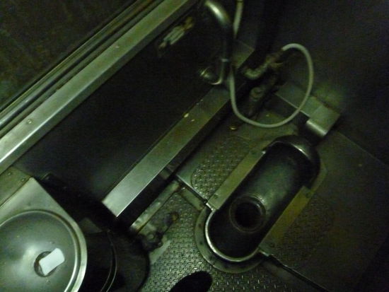 Eigentlich garnicht so übel....Zugtoilette.