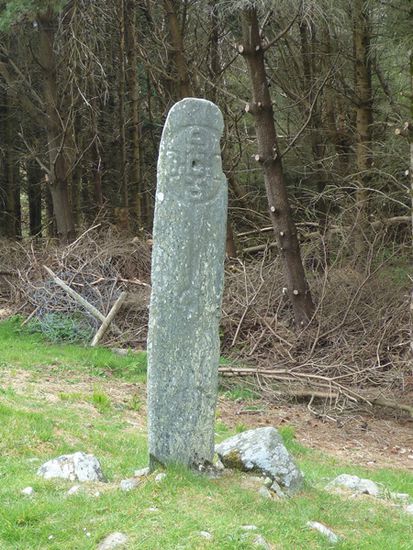 Der "Paradise Stone". Durch das Loch können Gläubige das Paradies sehen.