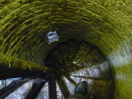 Treppe zum Turm.