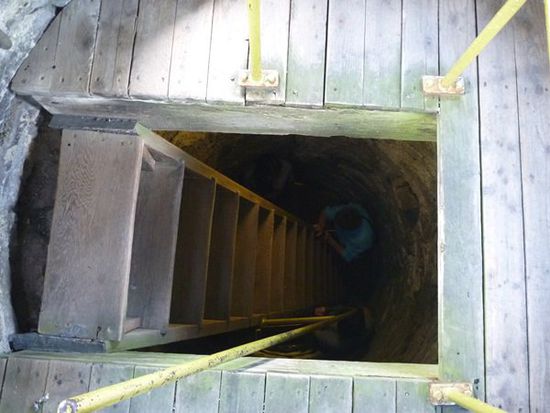 So sehen die Leitern im Rundturm aus. Ist vielleicht nicht verkehrt, schwindelfrei zu sein.