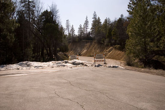 Road closed die dritte