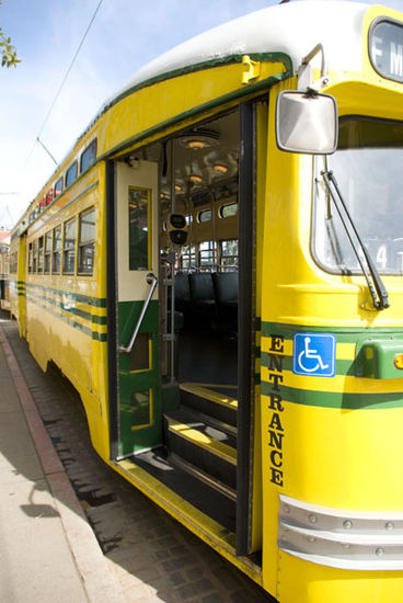 Streetcar Linie F