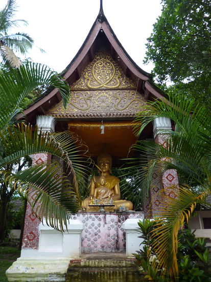 Impressionen von den Tempelanlagen (nein, die "richtigen" Tempel sind groesser  )