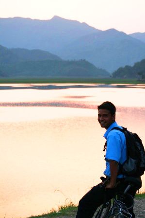 Narayan vorm Phewa Tal