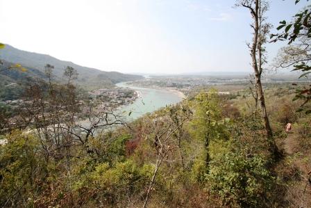 Blick ueber Rishikesh