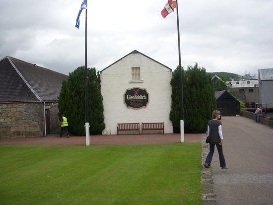 Eingang zur Destillerie