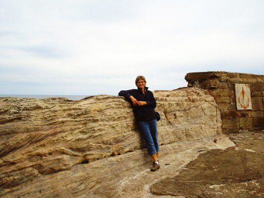 Hinter der Mauer liegt das Meer