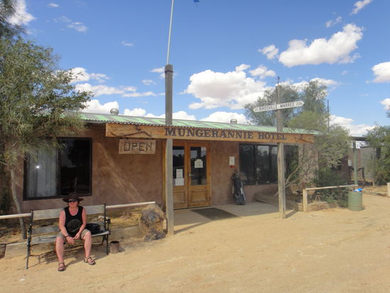 Mungerannie Hotel