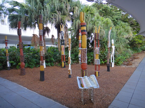 "Didgeridoos" am Airport Darwin