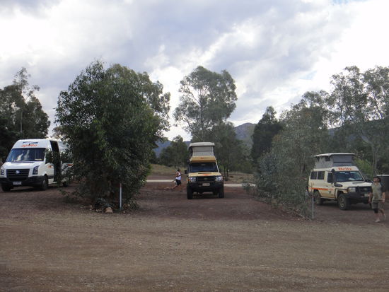 Unsere Stellplätze noch vor dem großen Regen