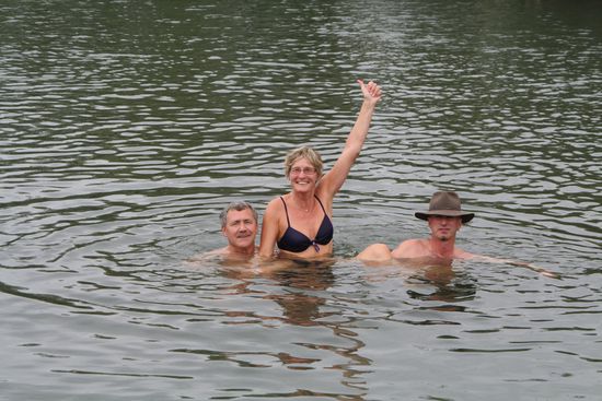 "erfrischendes "  Bad bei 40 Grad Wassertemperatur