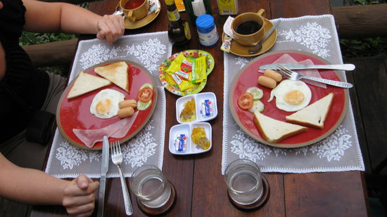 Das reichhaltige Fruehstueck