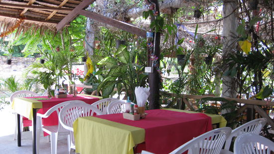 Lokal Namens Jasmin in Bang Niang