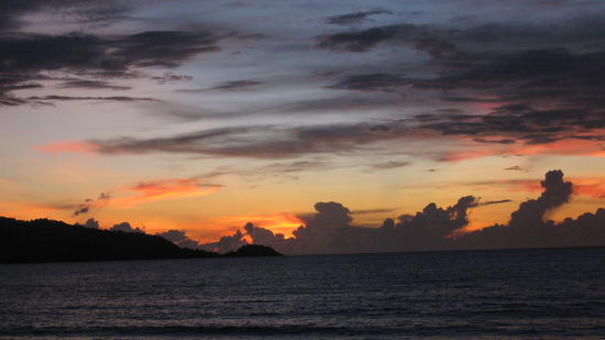 Auch das kann Patong sein. Einfach herrlich bei einem Cocktail am Beach zu sitzen und das Bild einfach wirken lassen.