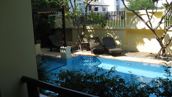 Der Pool direkt vor der Tuer war auch nicht schlecht.