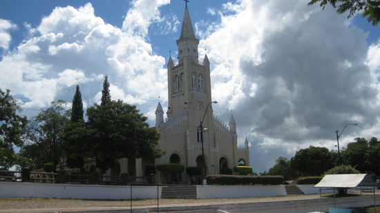 die Kirche von Aregua