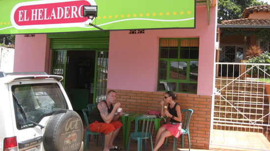 auf grosser Fahrt ist uns ein Eis gegönnt