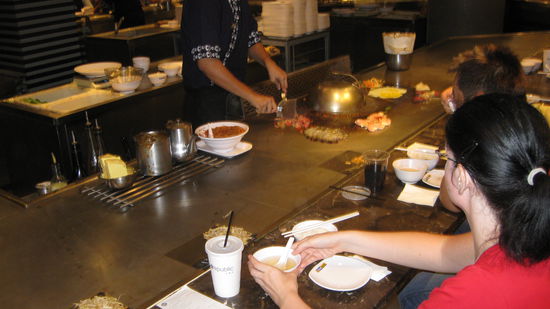 Das essen wurde vor einem zubereitet.