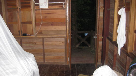 Ist der Helle fleck da draussen ein Aeffchen?