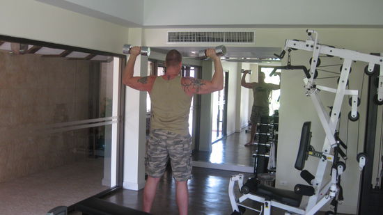 Das Geraet war zwar ein wenig klein aber zum antrainieren hat es gereicht.