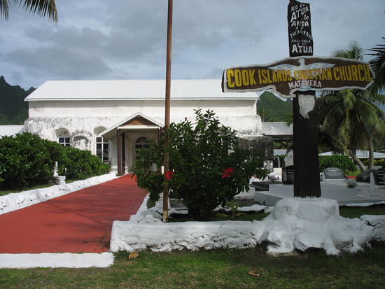 ...glaeubig sind viele, gibt jede menge kirchen...