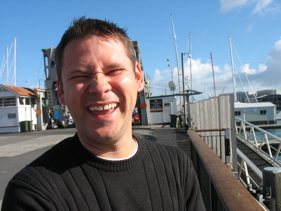 ..ich ich ich...will ein boot..he he he...ich weiss gar nicht mehr, was Andreas da gebissen hat ))