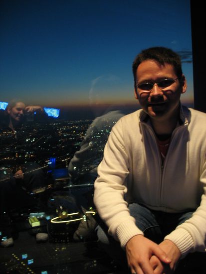 Dabei ists hier oben doch soooooo schön beim Sonnenuntergang. Beachtet unser Gruppenfoto 