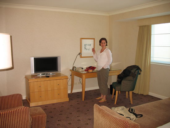 das ist "nachher" im 5 sterne hotel fuer weniger geld als zum "vorher"...viel zu gross, um alles drauf zu bekommen 