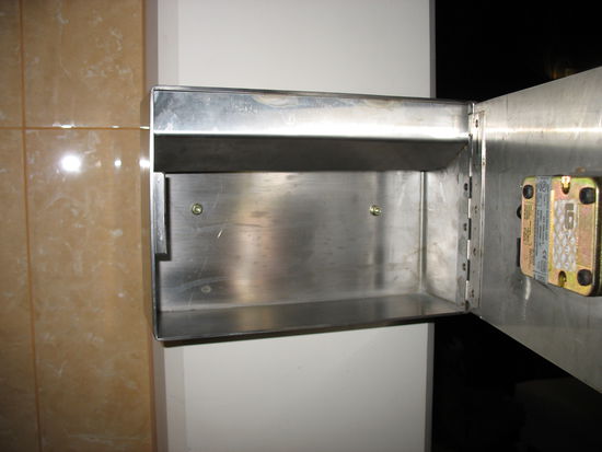 Ei wo is er denn, der schluessel nachts um 1 uhr, wenn man auf alles lust hat, nur nicht auf einen leeren safe..HE )